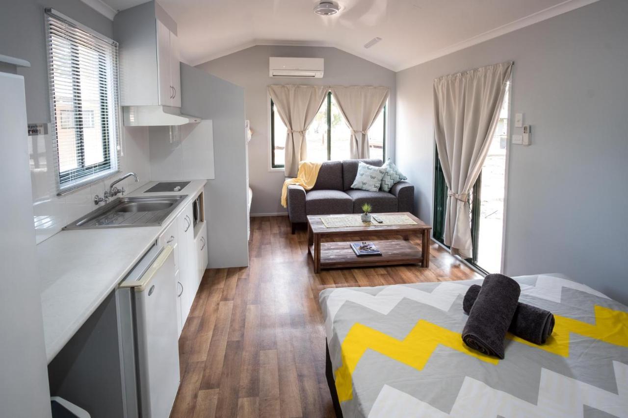 Kimberleyland Waterfront Holiday Park Кунунарра Экстерьер фото