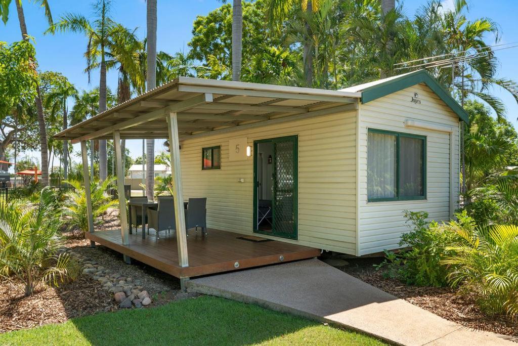 Kimberleyland Waterfront Holiday Park Кунунарра Экстерьер фото